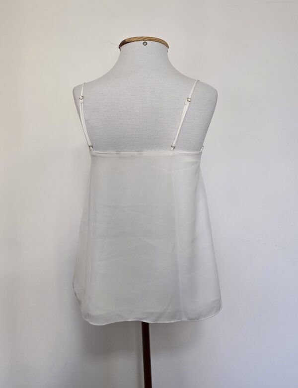 BLUSA BRANCA BOTÕES ALCINHA - Image 2
