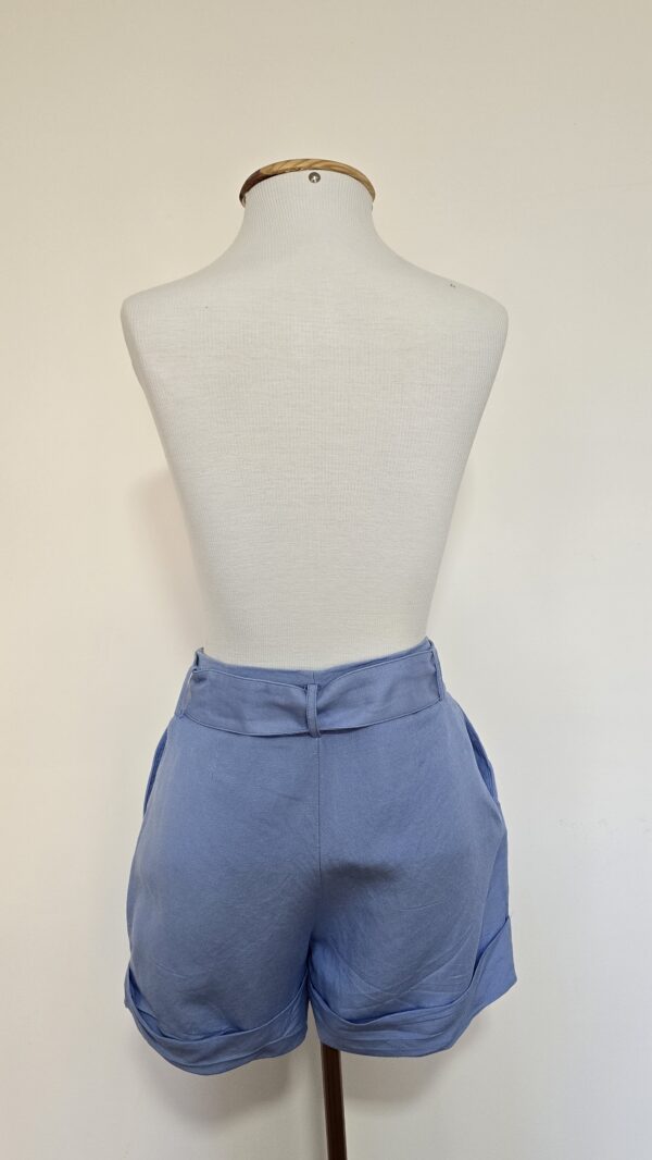 SHORTS AZUL MARCA AMARO - Image 2