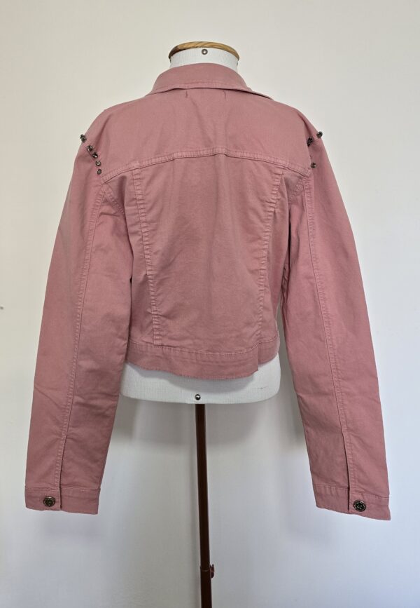 JAQUETA JEANS ROSA APLICAÇÕES - Image 2