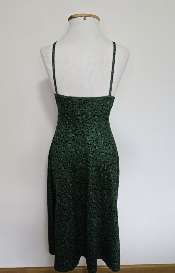 VESTIDO ESTAMPADO VERDE - Image 2