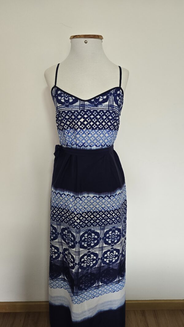 VESTIDO AZUL